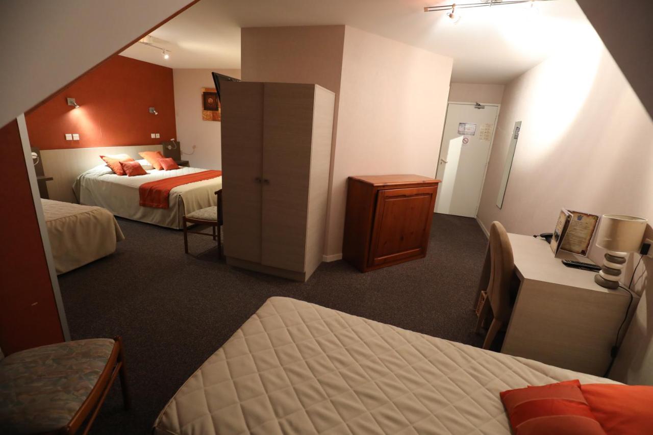 Logis Le Bourguignon Hotel Beze ภายนอก รูปภาพ