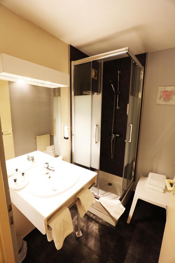 Logis Le Bourguignon Hotel Beze ภายนอก รูปภาพ