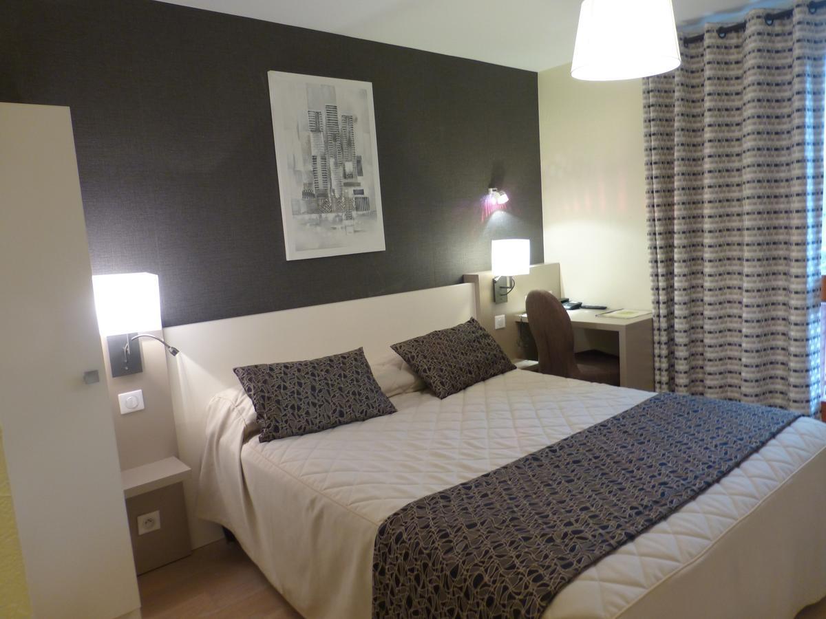 Logis Le Bourguignon Hotel Beze ภายนอก รูปภาพ