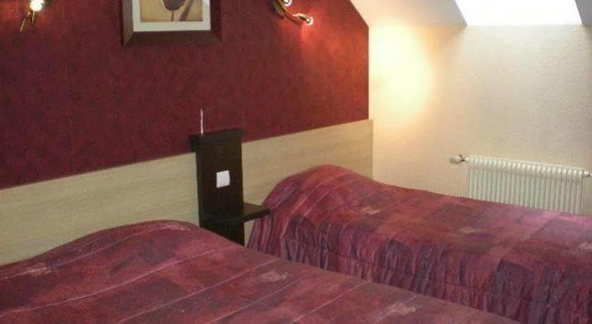 Logis Le Bourguignon Hotel Beze ภายนอก รูปภาพ