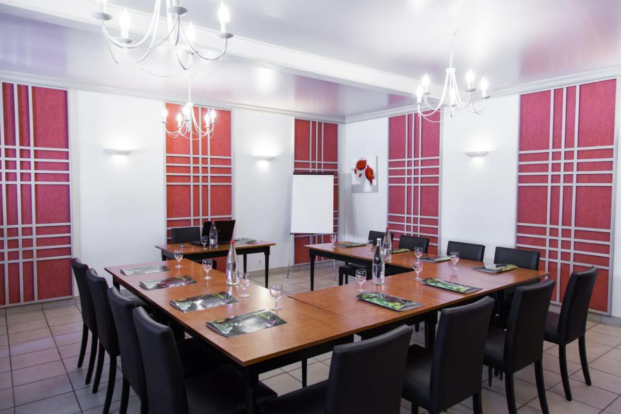 Logis Le Bourguignon Hotel Beze ภายนอก รูปภาพ